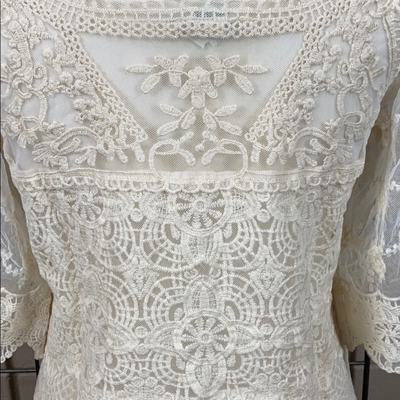 SUNDANCE: Lace Quarter Sleeve Top - Picture 7 of 9